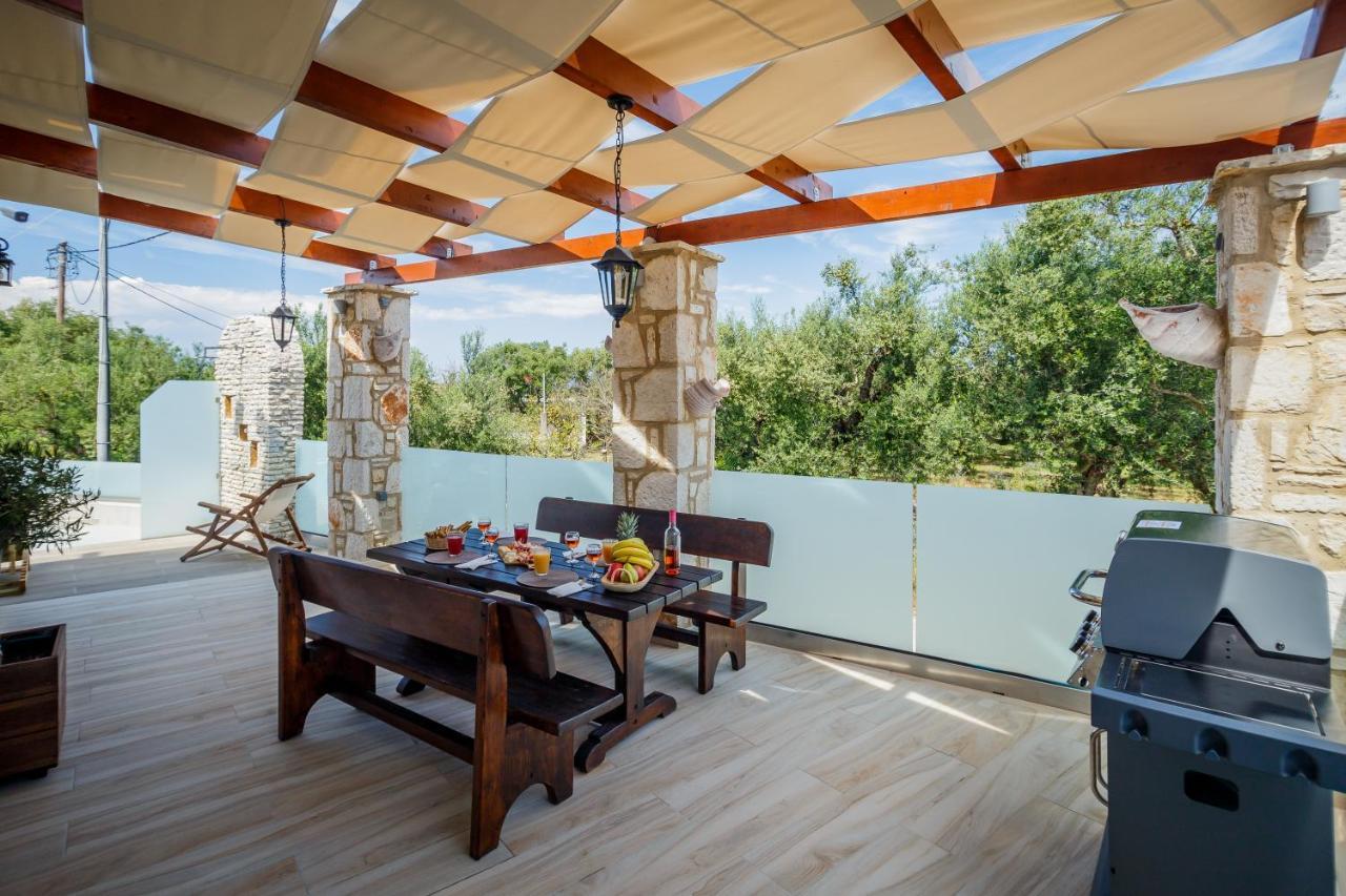 Villa Diamante Amoudi